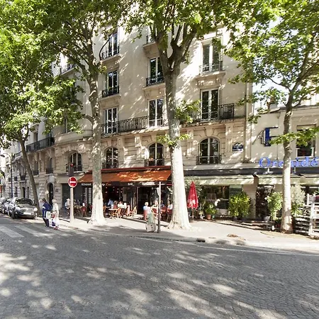 Apartment Hausmann 3bd Apt. In The 16th Arr